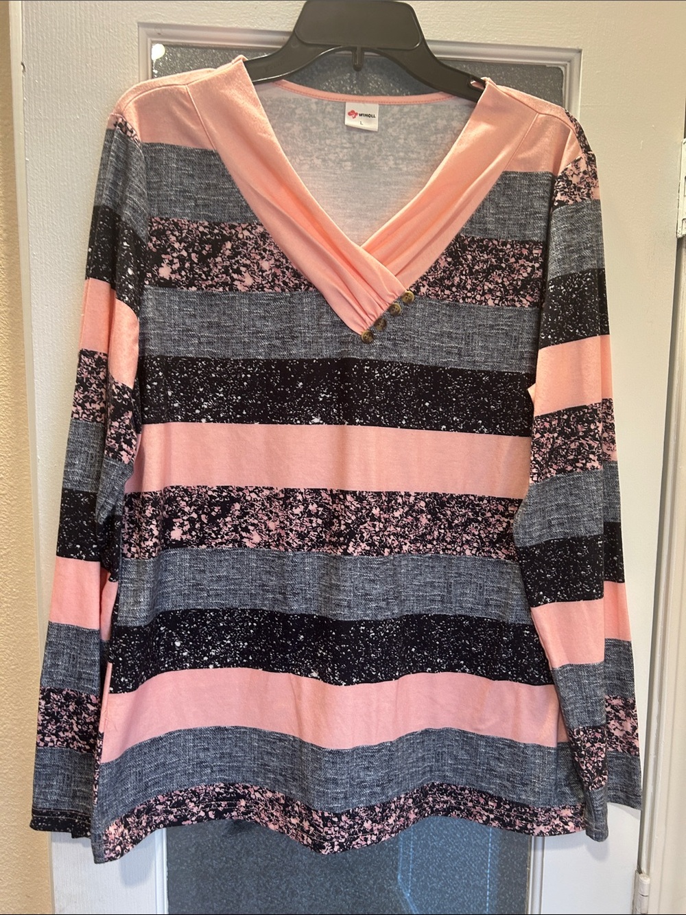 V-Neck Long Sleeve Striped Top in Pink and Gray